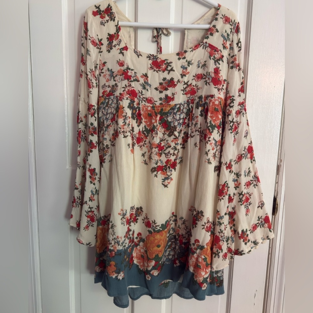 Free People 70s inspired Bell Sleeve Dress